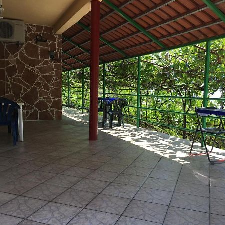 Romeo'S Guest House 2 Piqeras Εξωτερικό φωτογραφία
