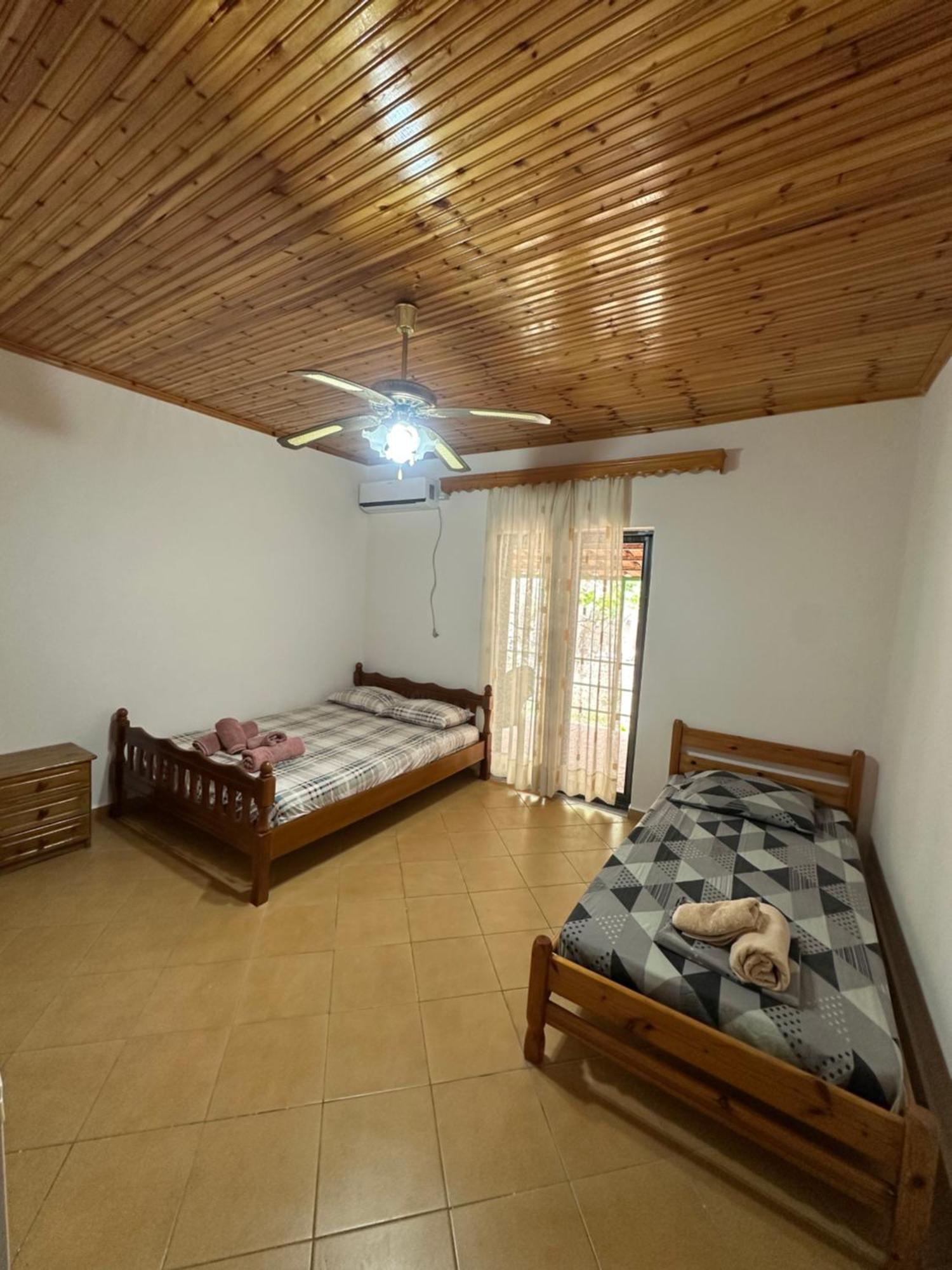Romeo'S Guest House 2 Piqeras Εξωτερικό φωτογραφία